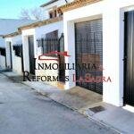 Casa adosada de alquiler en Osa de la Vega