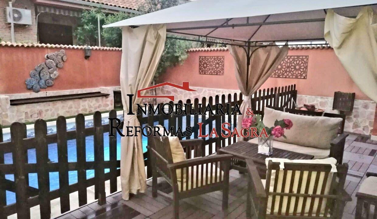 me chupa un huevo (13)